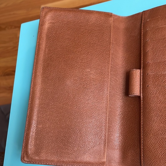 🟡 VINTAGE LOUIS VUITTON FULL SIZE WALLET - Picture 6 of 13